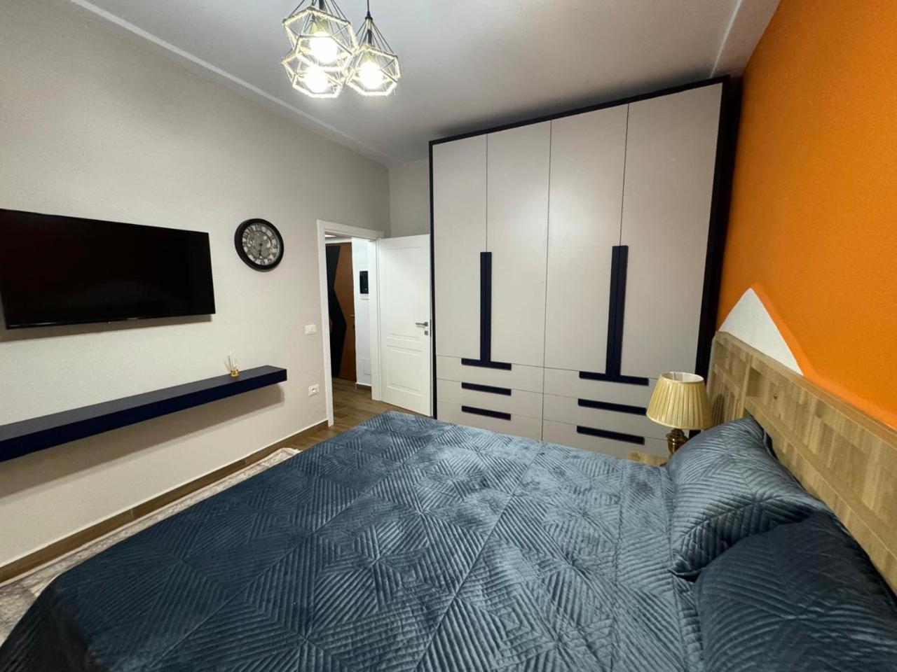 Ami Blloku Apartament Tiranë Luaran gambar